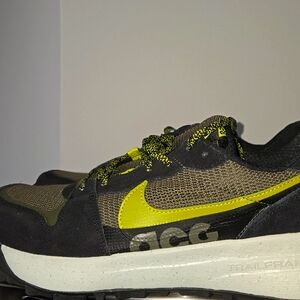 Nike Acg Hiking Trail Men's 10.5 Shoe